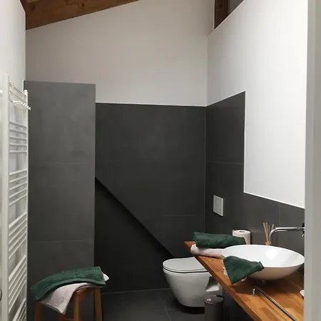 Ferien- Und Winzerhof Simon *