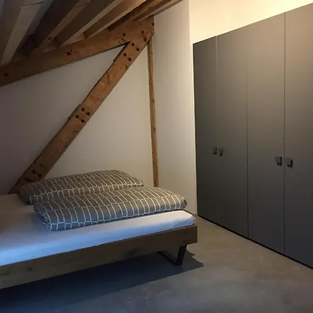 Ferien- Und Winzerhof Simon