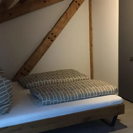 Ferien- Und Winzerhof Simon Apartament