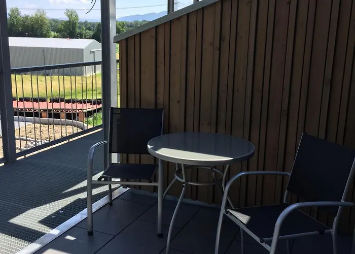 Ferien- Und Winzerhof Simon شقة فرايبورغ