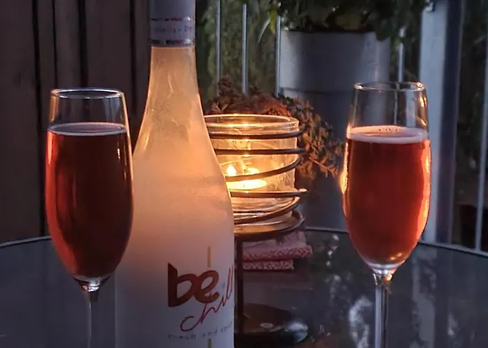 شقة Ferien- Und Winzerhof Simon فرايبورغ