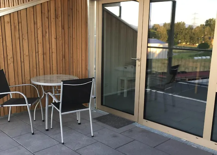 Ferien- Und Winzerhof Simon * فرايبورغ