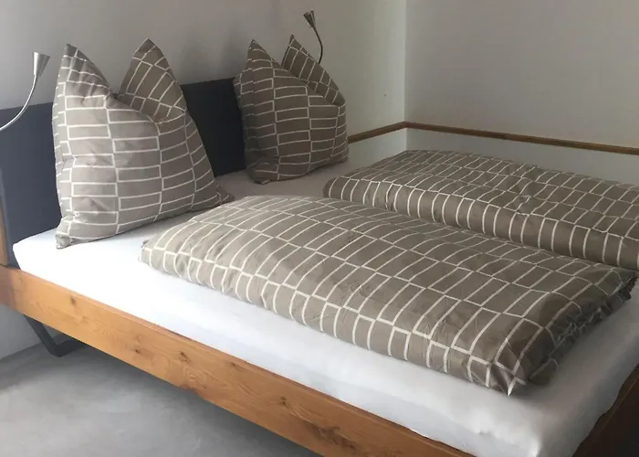 Ferien- Und Winzerhof Simon