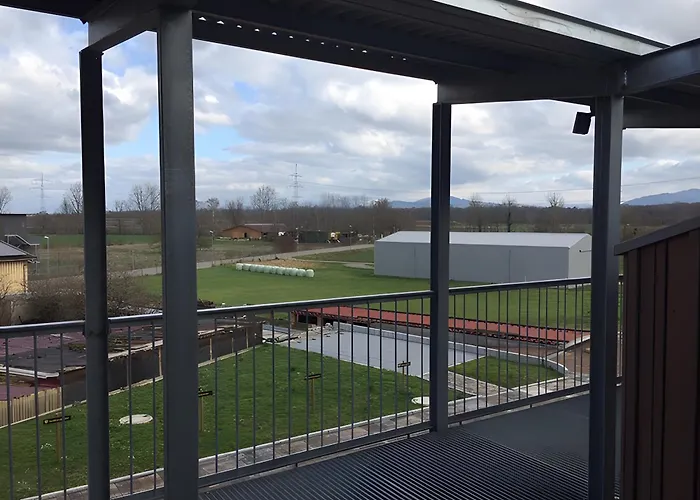 Ferien- Und Winzerhof Simon شقة