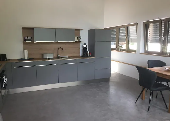 Ferien- Und Winzerhof Simon شقة *